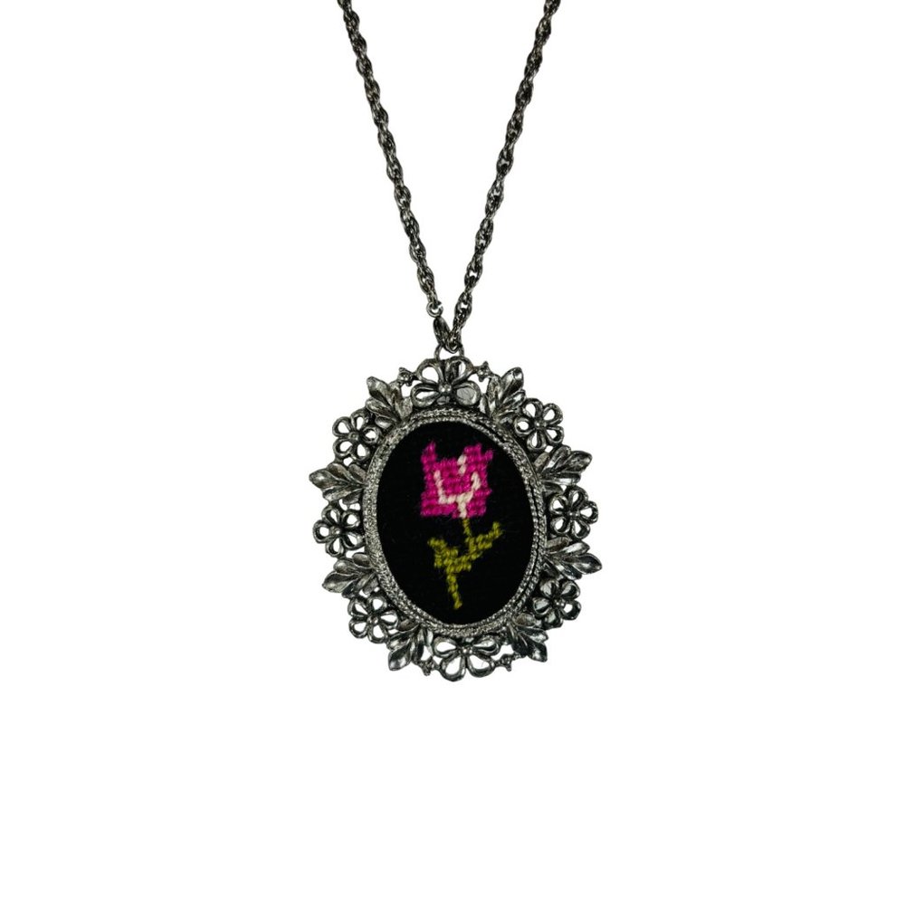 Vintage 70s Needlepoint Rose Necklace Silver Framed Costume Pendant